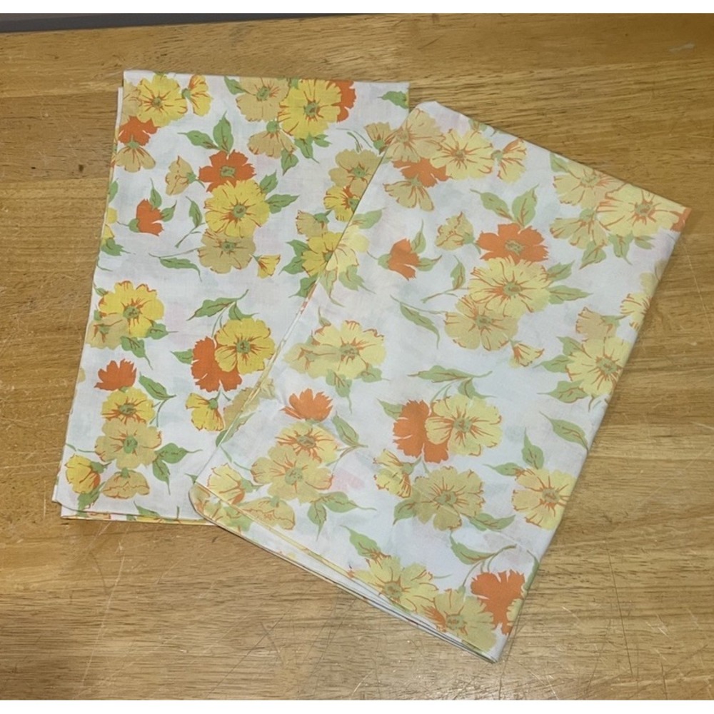 Vtg Penn-Prest Orange Yellow Flowers Pillow Cases Fashion Manor Muslin 1970s